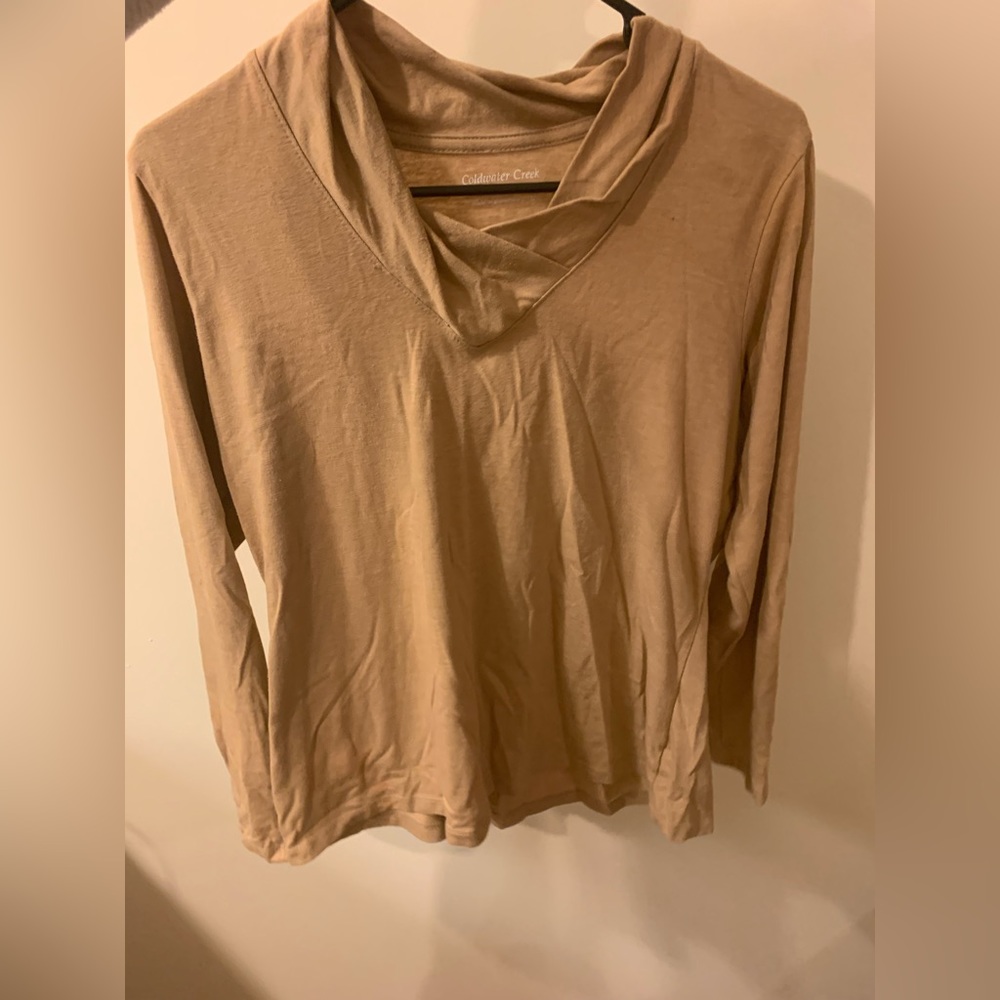 SCRUNCHED NECK LONG SLEEVE
